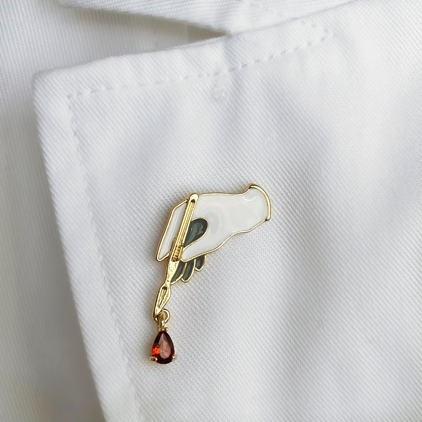 Surgeon White Coat Pin, Surgical Scalpel Pin, Medical School Graduation Gift, Surgical Gift for Doctors, Unique Doctor's Pin, Medical Professional Gift