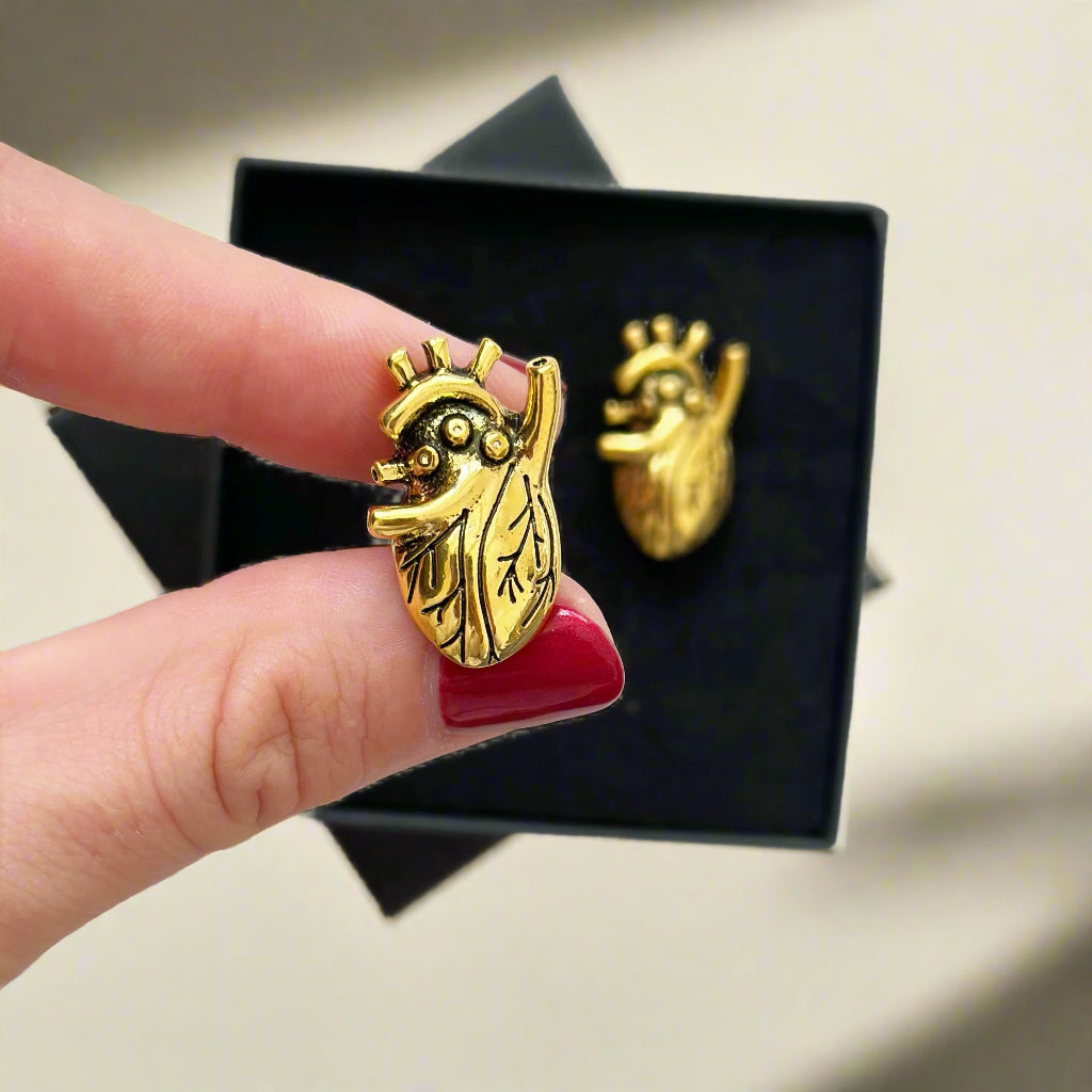 Anatomical Heart Gold Cufflinks, Cardiology Gift for Cardiologists, Doctor Graduation Gift, Heart-Themed Cufflinks for Men, Medical Jewelry for Doctors