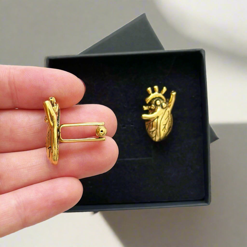 Anatomical Heart Gold Cufflinks, Cardiology Gift for Cardiologists, Doctor Graduation Gift, Heart-Themed Cufflinks for Men, Medical Jewelry for Doctors