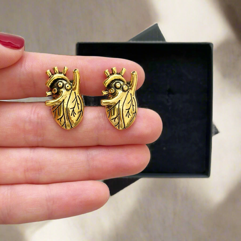 Anatomical Heart Gold Cufflinks, Cardiology Gift for Cardiologists, Doctor Graduation Gift, Heart-Themed Cufflinks for Men, Medical Jewelry for Doctors