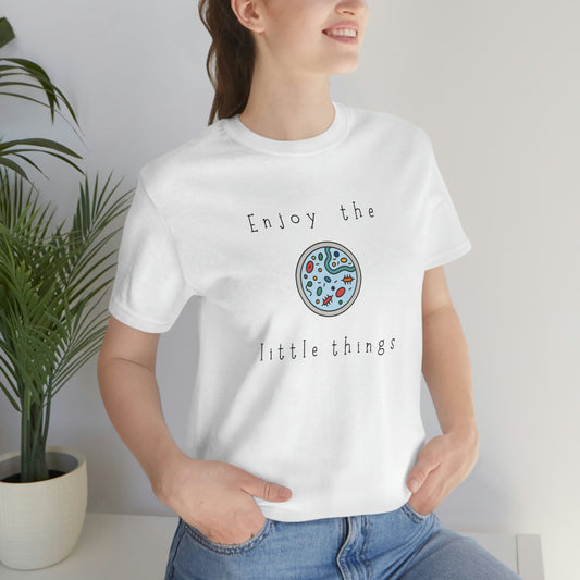 Microbiology t shirt, Bacteria, Microbiologist, Immunologist, infectious disease, Doctor, Resident, Nurse, NP, Virus, Medical, Graduation gift.